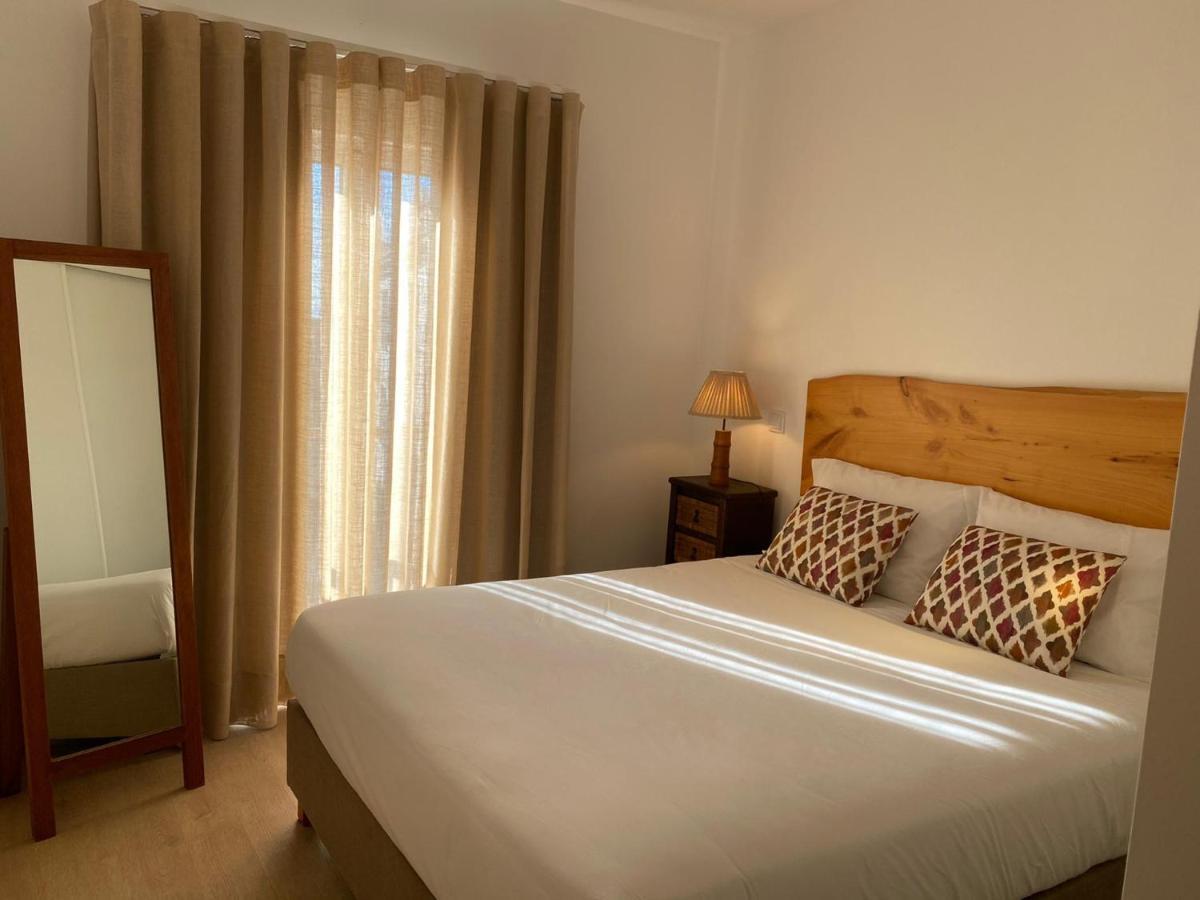 Ribeira Das Casas Apartments By Madeira Sun Travel フンシャル エクステリア 写真