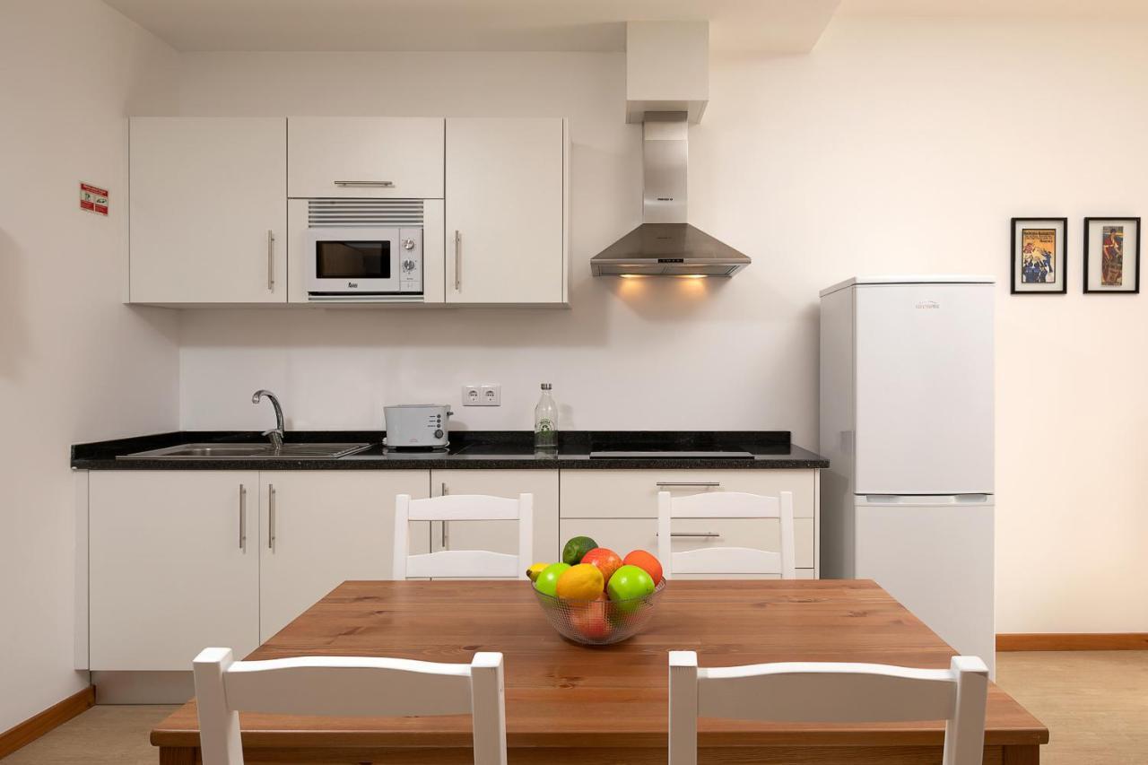 Ribeira Das Casas Apartments By Madeira Sun Travel フンシャル エクステリア 写真