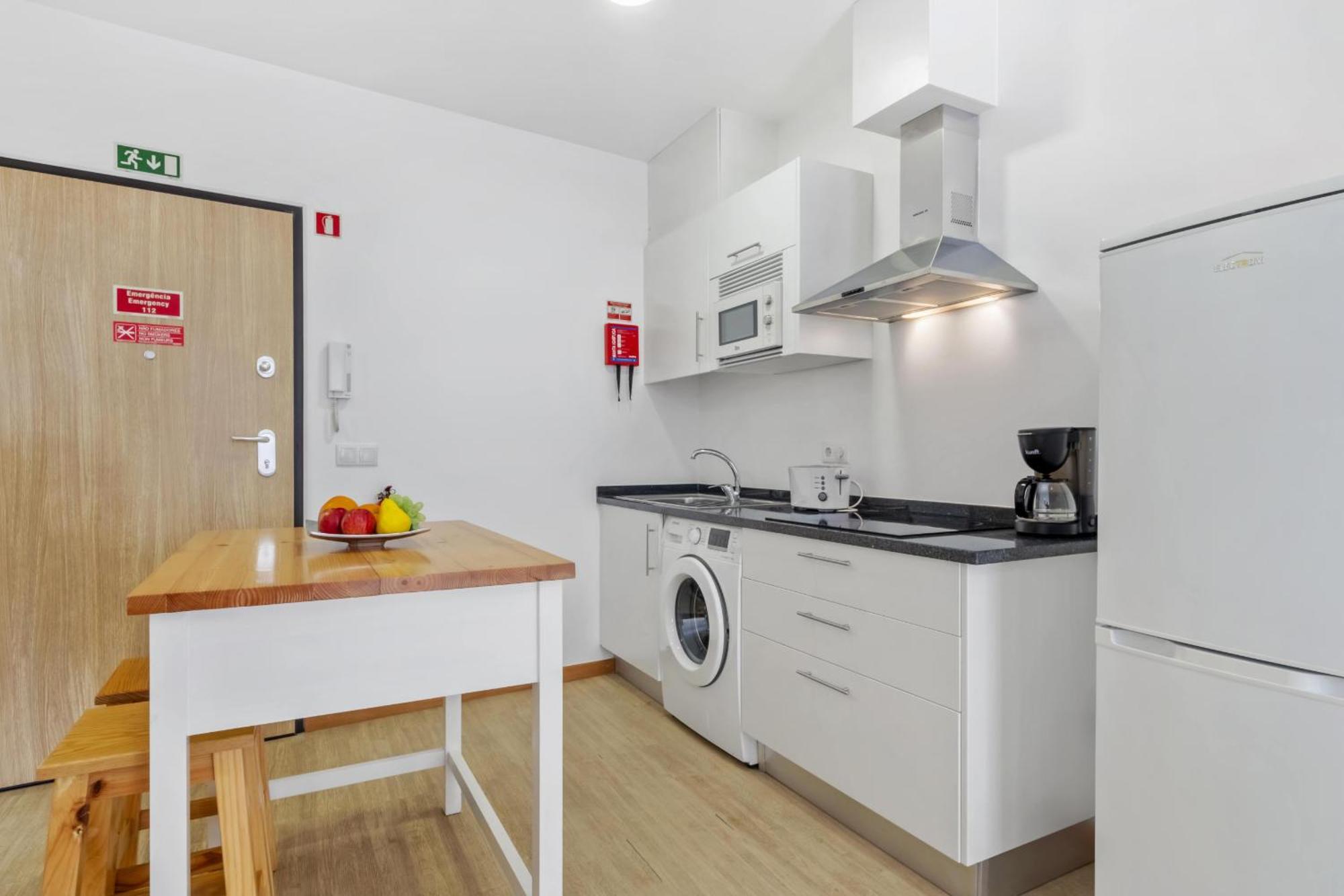 Ribeira Das Casas Apartments By Madeira Sun Travel フンシャル エクステリア 写真