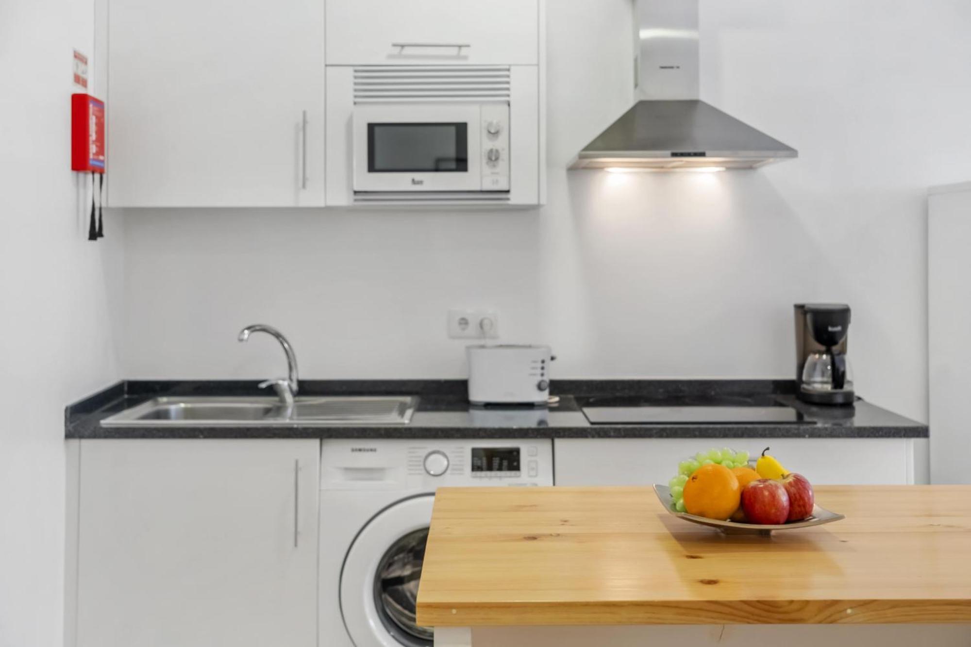 Ribeira Das Casas Apartments By Madeira Sun Travel フンシャル エクステリア 写真